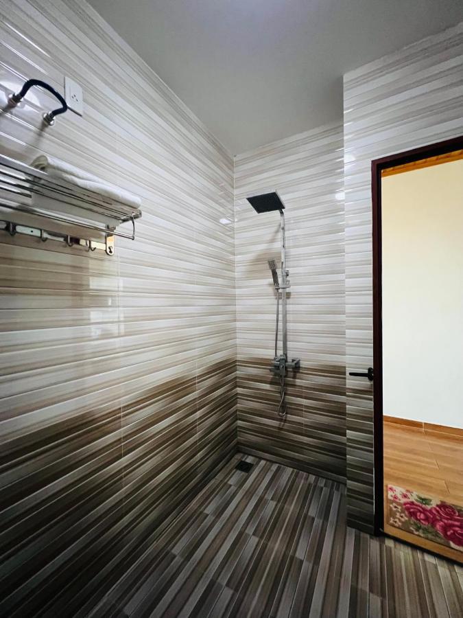 Thanh Binh Hotel Hai Phong Esterno foto