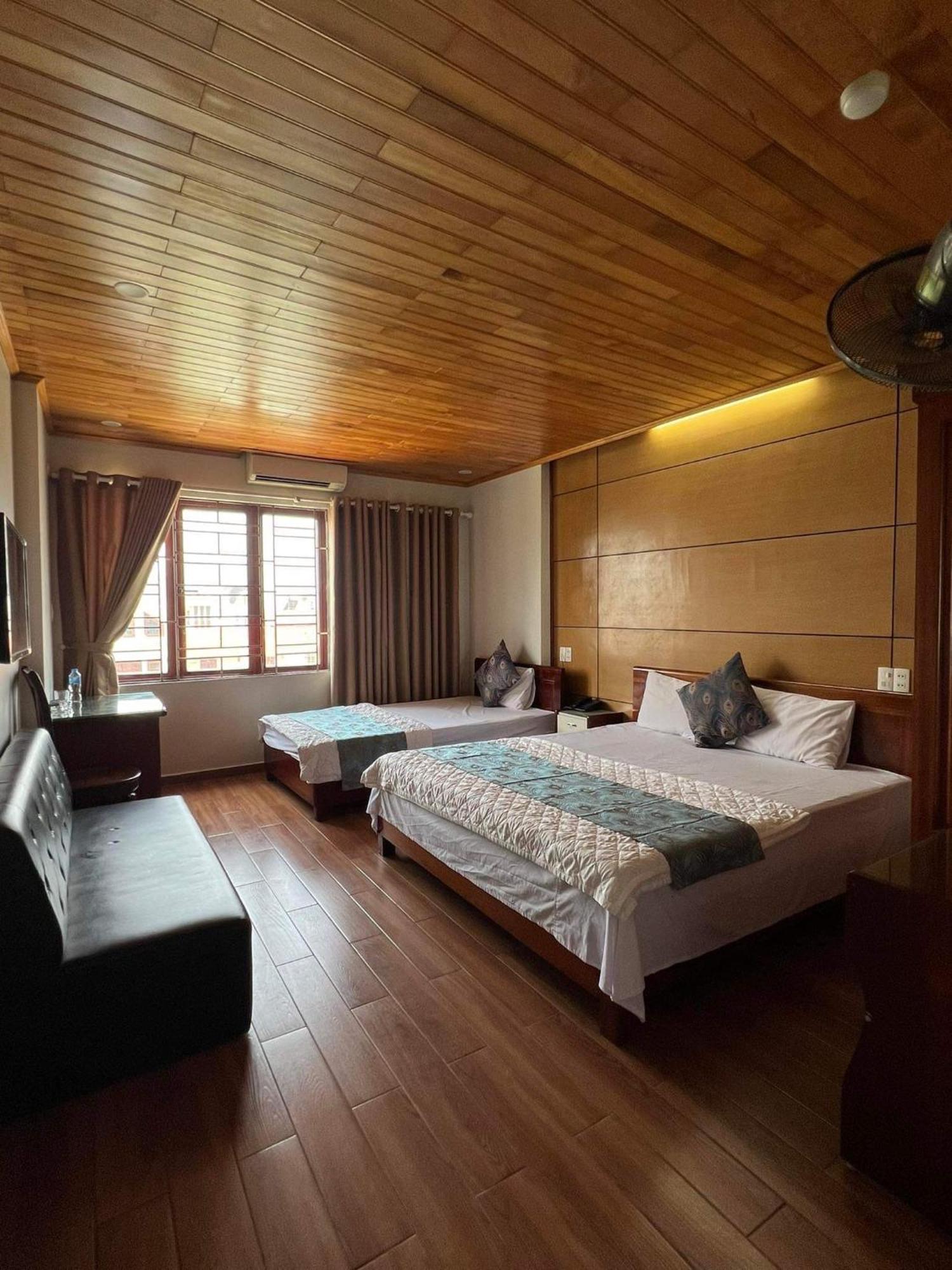 Thanh Binh Hotel Hai Phong Esterno foto